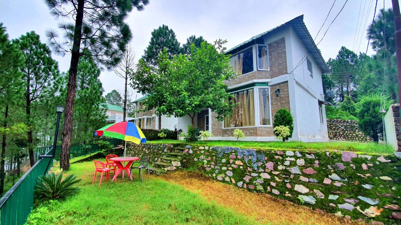 Blue Pine Orchards - Villas Lansdowne Zewnętrze zdjęcie